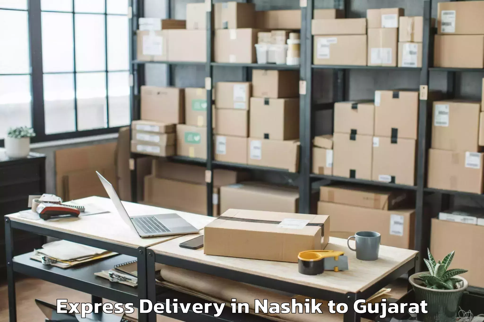 Book Your Nashik to Khambhaliya Express Delivery Today